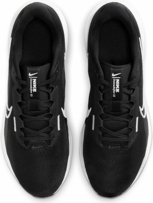 Atlete për meshkuj Nike, të zeza