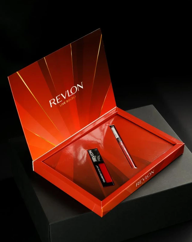 Set grimi Revlon, 2 Artikuj