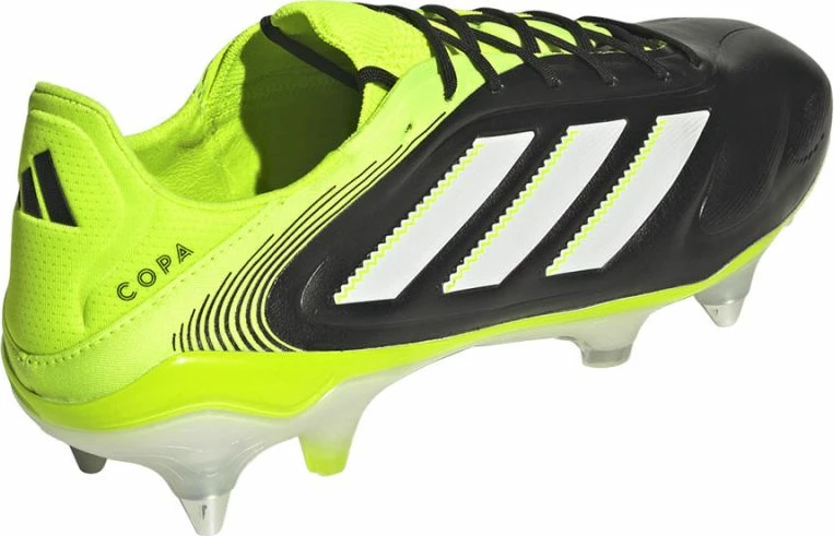 Atlete futbolli për meshkuj adidas, të zeza të gjelbra