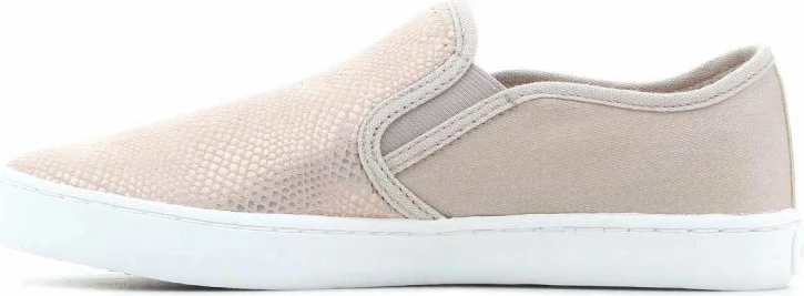 Këpucë për vajza Geox