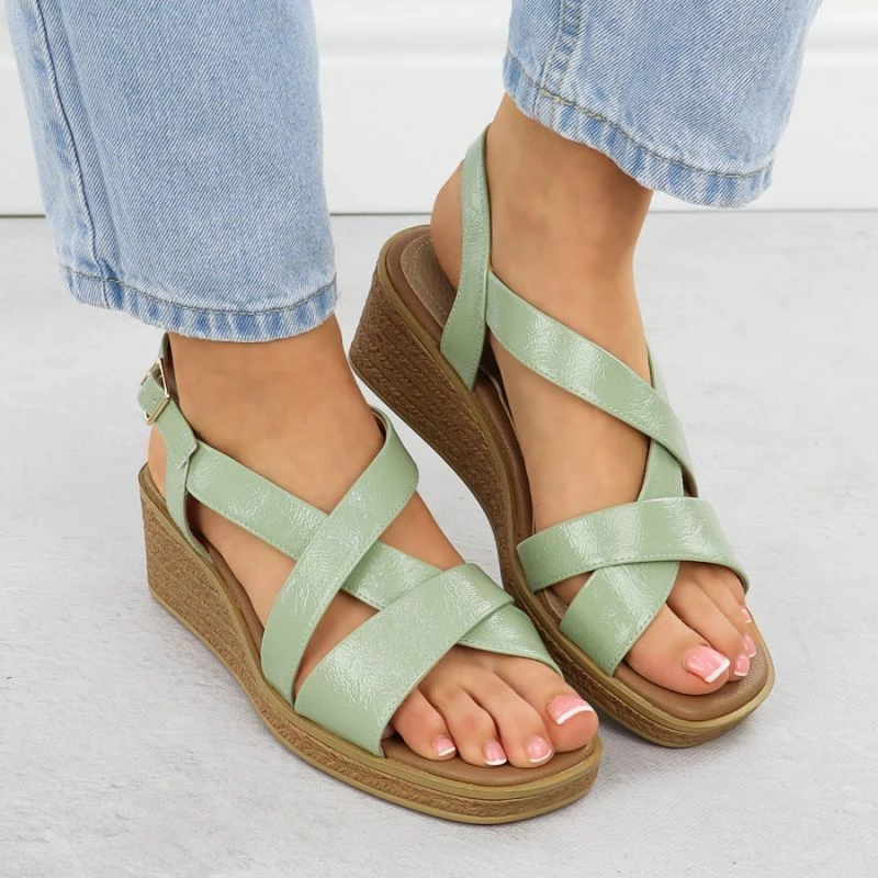 Sandale për femra LEONE SK298, të gjelbra