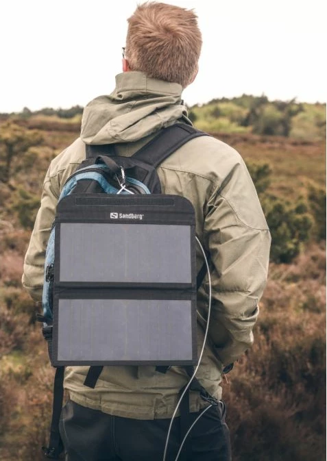 Karikues solar Sandberg 420-40 13W 2xUSB-A, i zi, set me kabllo karikimi + 4 karabina