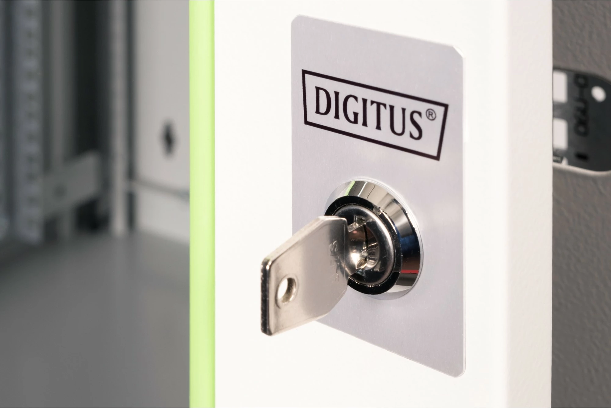 Kasë muri Digitus Unique 12HE 643x600x450mm, gri