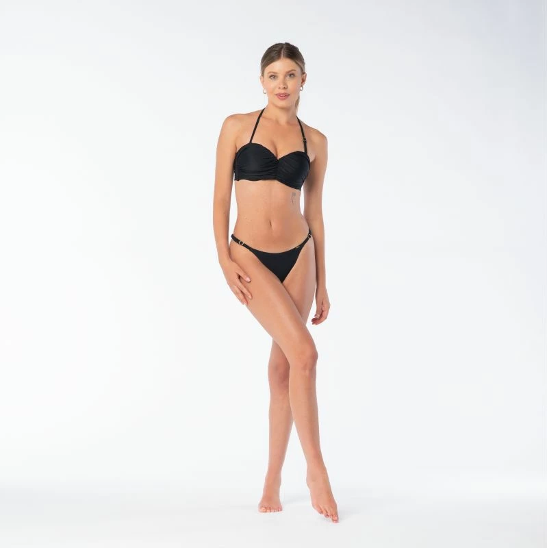 Maicë noti për femra Fitanu