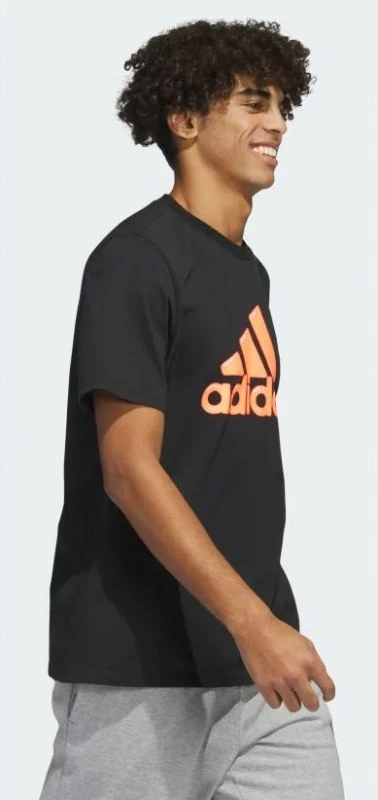 Maicë adidas për meshkuj, e zezë