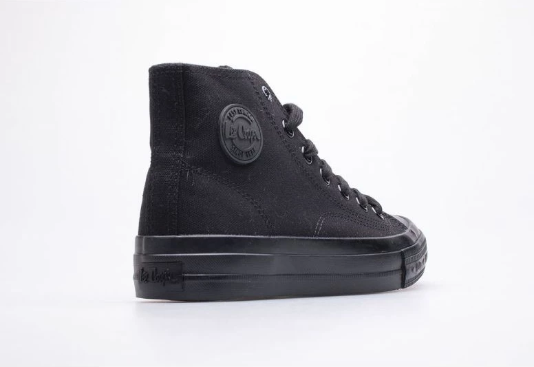 Atlete për femra Lee Cooper, të zeza