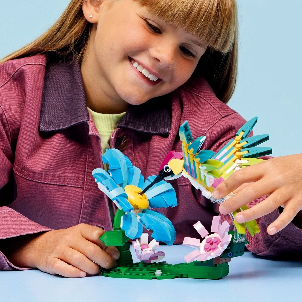 Set ndërtimi LEGO Creator 31384 3‑in‑1, 312 pjesë, moshat 8+, kafshë të egra, kolibri shumëngjyrësh, set