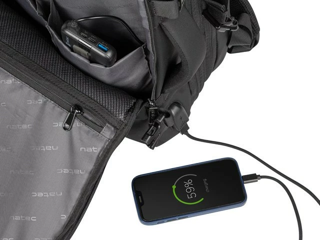 Shpinore Natec Camel Pro, 17.3 inç, 3 ndarje, e zezë