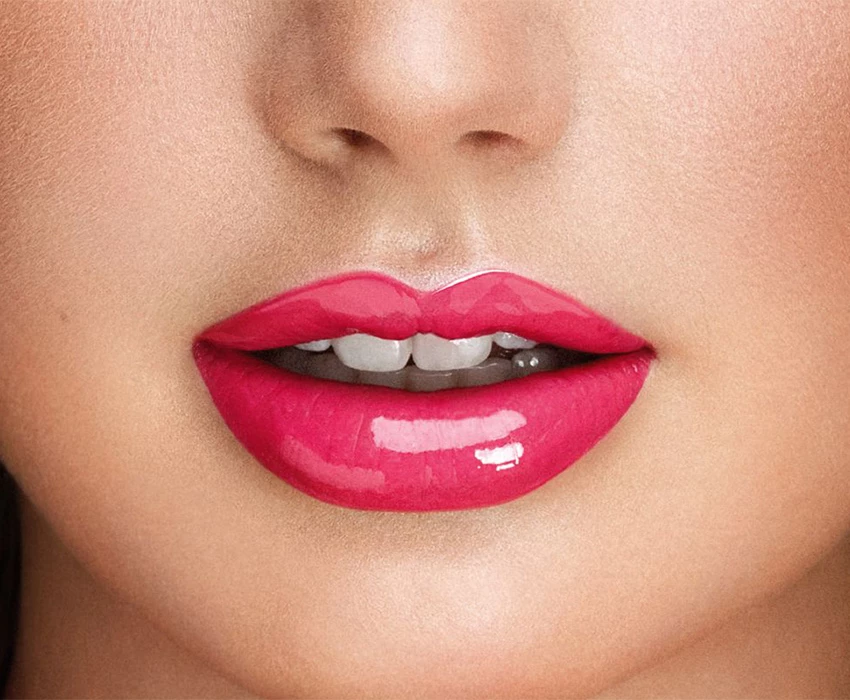 Pupa Gloss Miss 305 Essential Red