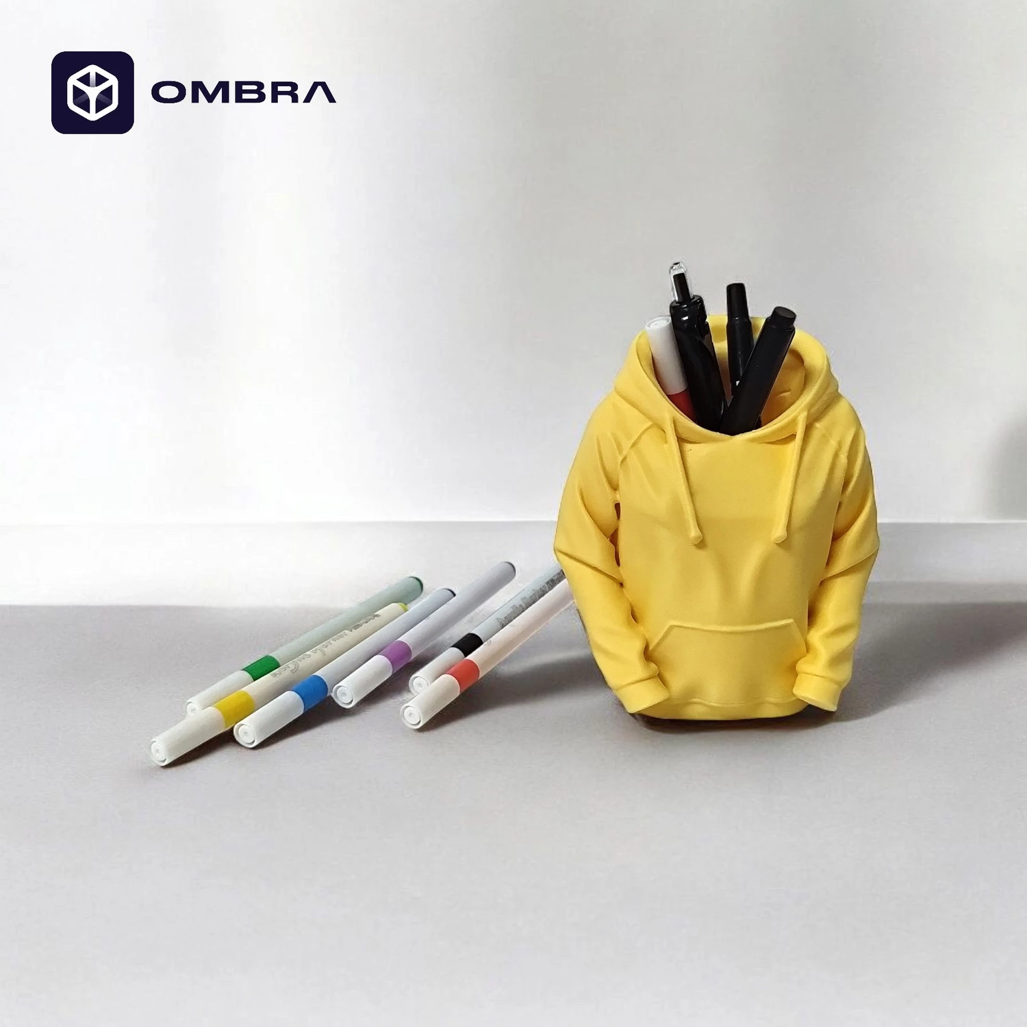 Mbajtëse dekorative për kimika/ngjyra – në Formë Duksi, e verdhë