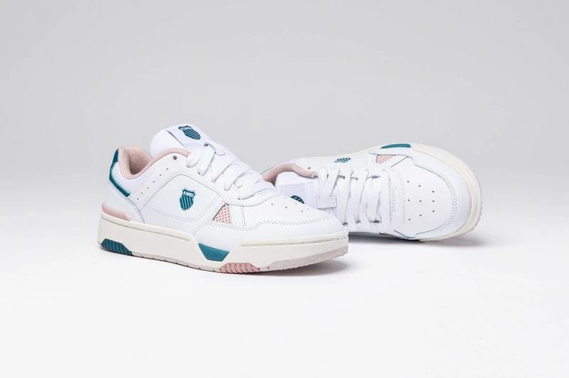 Atlete femra K-Swiss, të bardha