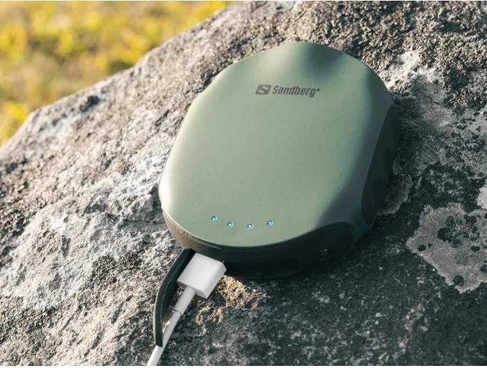 Powerbank Sandberg Survivor 420-60 10000 mAh (37 Wh) IPX6 me dritë LED dhe busullë, e gjelbër/zezë, me kabllo microUSB 30 cm + karabinë