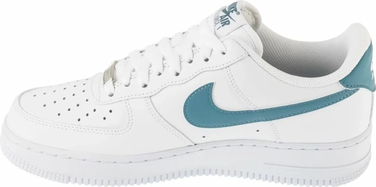 Atlete Nike për meshkuj, të bardha