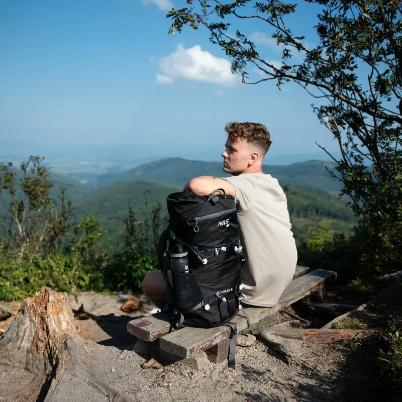 Çantë shpine Nils Extreme NC1938 Tourist 40L, e zezë