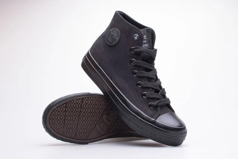 Atlete për femra Lee Cooper, të zeza