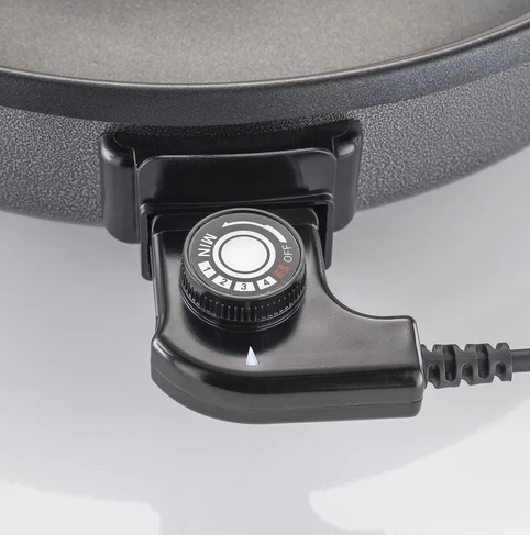 tigan elektrik party CASO Design 1491, 1500W, deri 240°C, 490×160×430 mm, me kapak qelqi, anti-ngjitës, funksion keep-warm, zi/gri