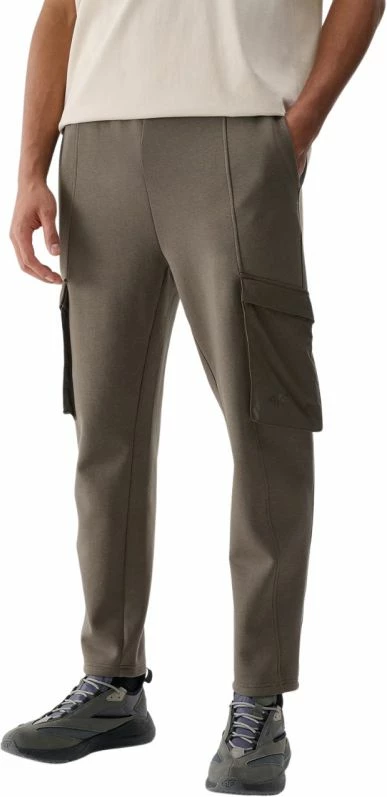 Pantallona për meshkuj 4F, kafe