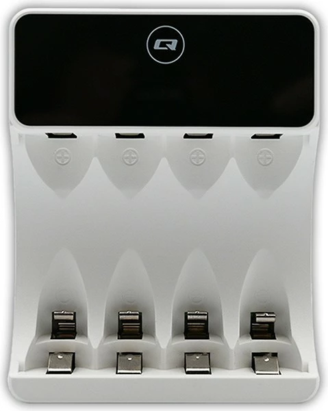 Karikues baterish Qoltec 50848 Ni-MH/NI-Cd AA/AAA me LCD 4 vende USB-C kabllo, i bardhë