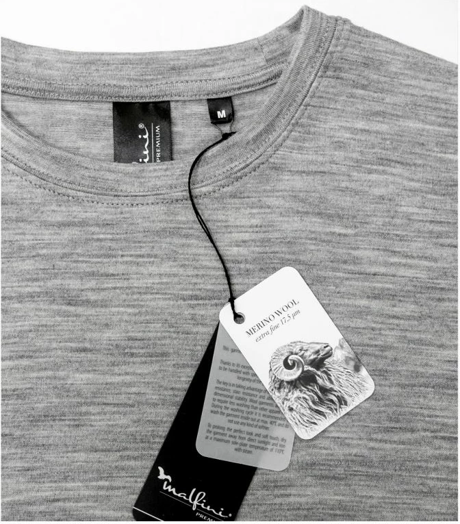 Maicë Malfini për meshkuj, ngjyrë krem