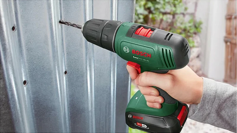 Pistoletë shpimi Bosch EasyDrill 18V-40, brushless, 2 bateri, 18V, e gjelbër/zezë
