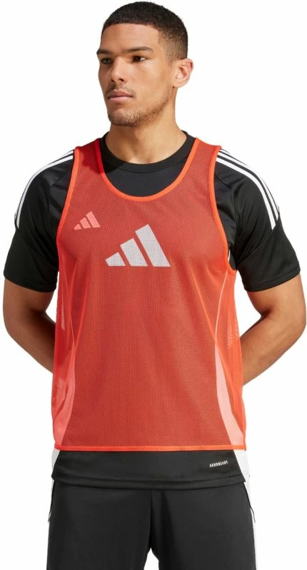 Tag për stërvitje adidas, kuqe