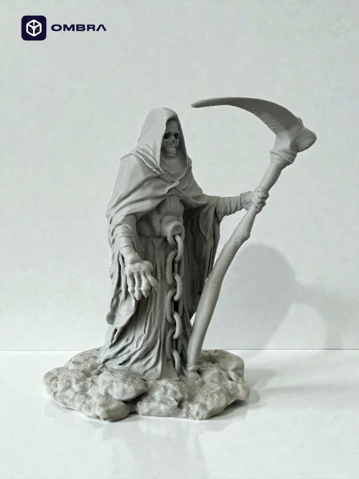 Figurë Dekorative për Halloween (Grim Reaper) -e bardhë