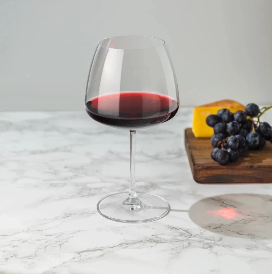 Gotë për verë të kuqe Nude Mirage (2 copë), 570 ml