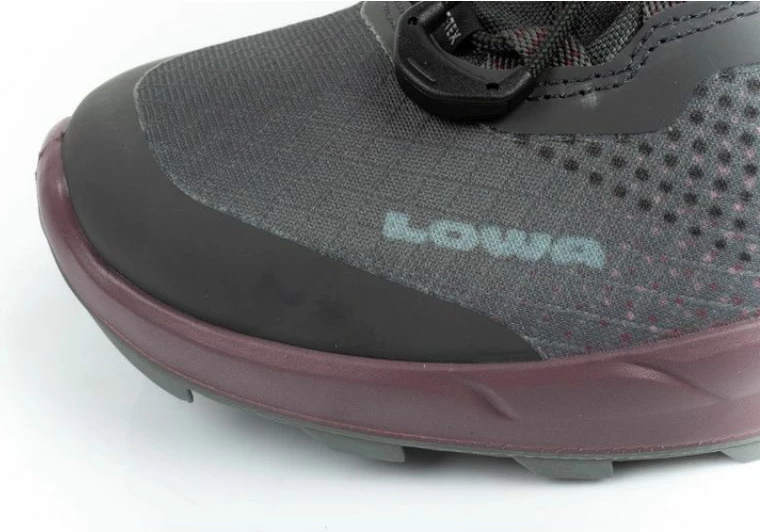 Atlete për femra Lowa, të zeza