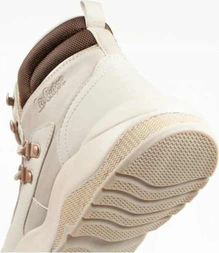 Atlete femra Lee Cooper, bezhë