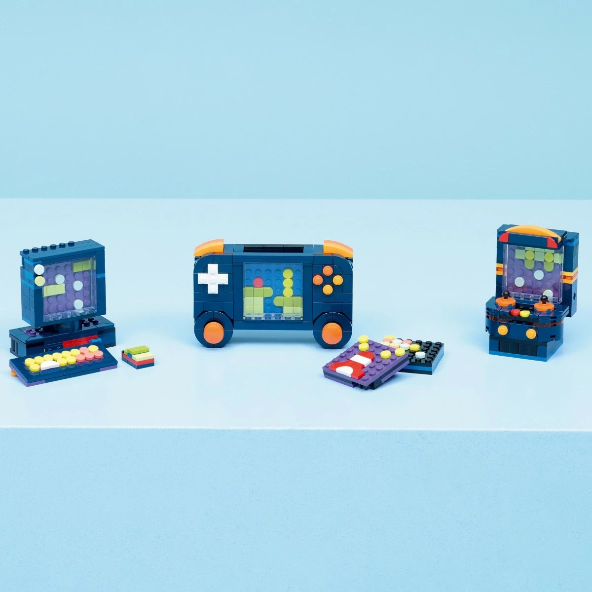 Set kocka ndërtuese LEGO Creator 31380 konzolë lojërash retro 3‑në‑1, 268 pjesë, 8+