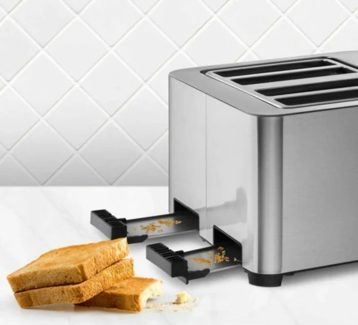 toster digital UFESA Quartet Deluxe 71305539, 4 slota të gjera, LCD, 7 nivele pjekjeje, inox