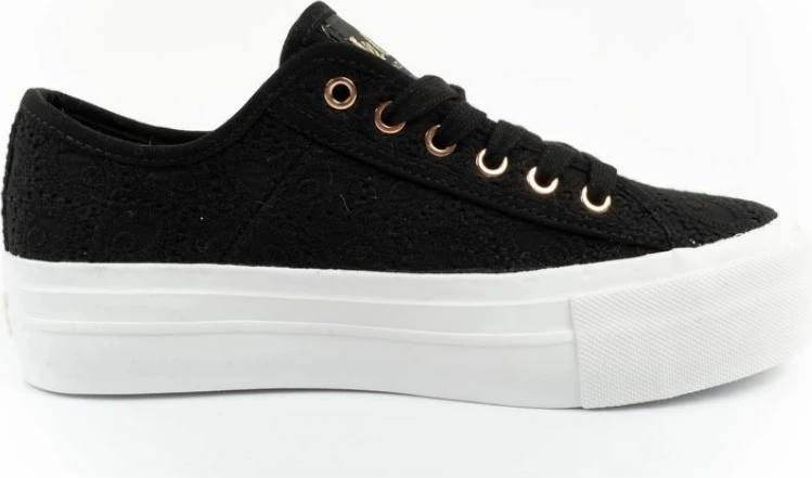 Atlete për femra Lee Cooper, të zeza