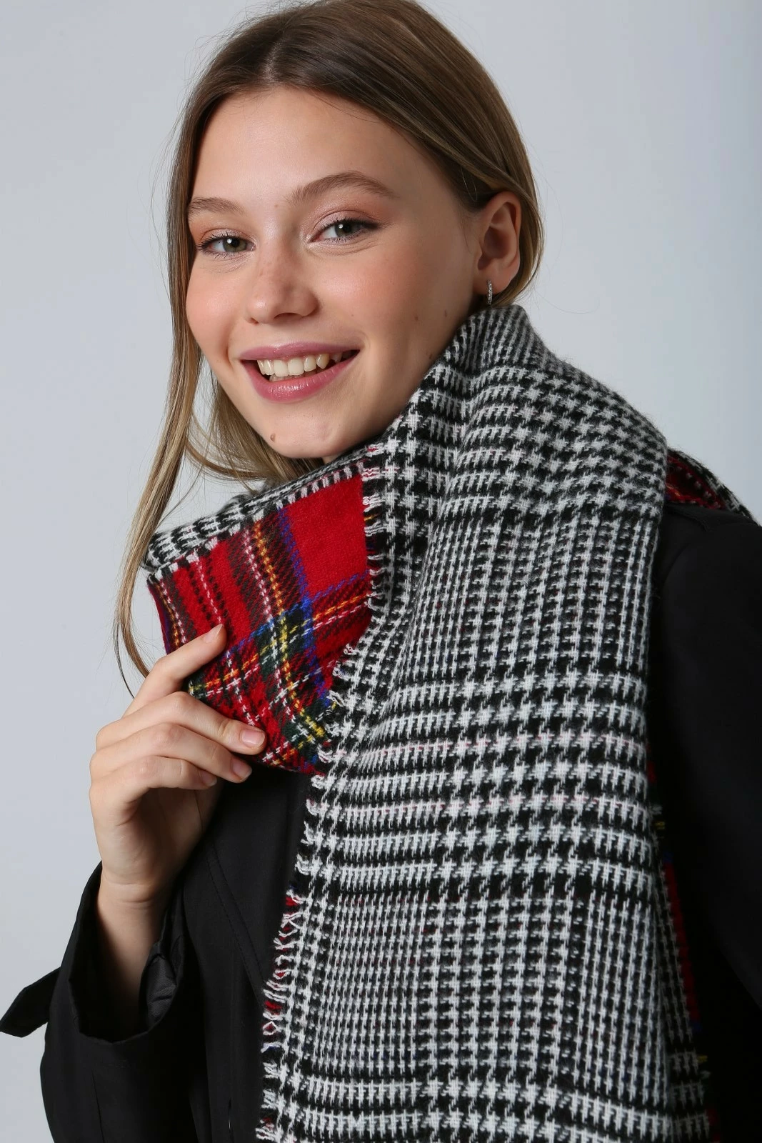 Shall i kuq Jumeon, Sal1214